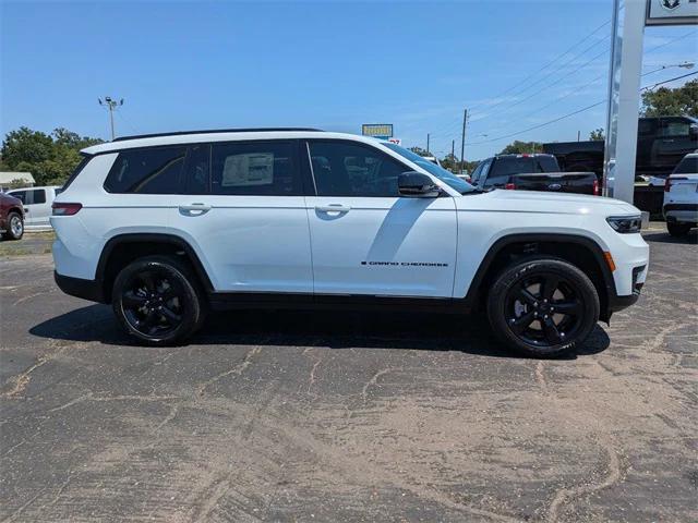new 2025 Jeep Grand Cherokee L car, priced at $41,103