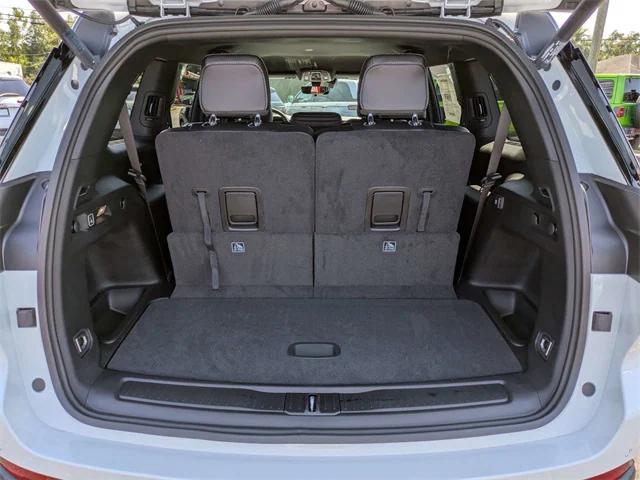 new 2025 Jeep Grand Cherokee L car, priced at $41,103