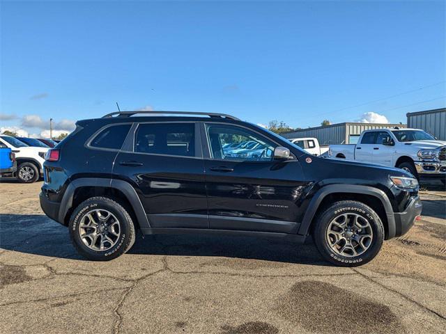 used 2020 Jeep Cherokee car, priced at $23,411