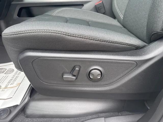 new 2025 Ram 1500 car, priced at $49,658