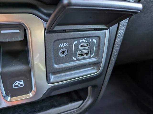 new 2026 Jeep Wrangler car, priced at $41,775