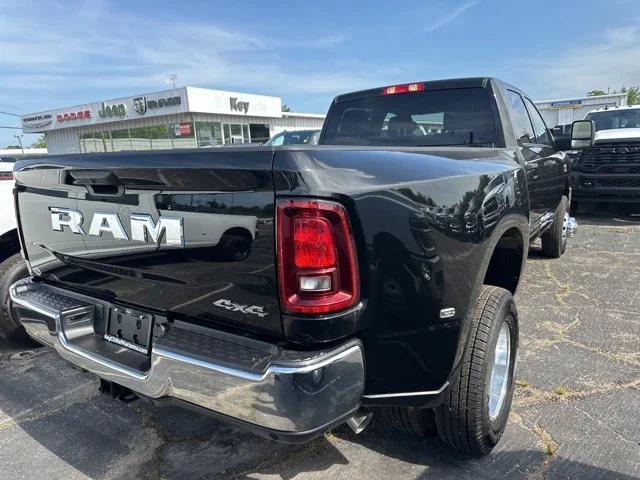 new 2025 Ram 3500 car, priced at $66,542