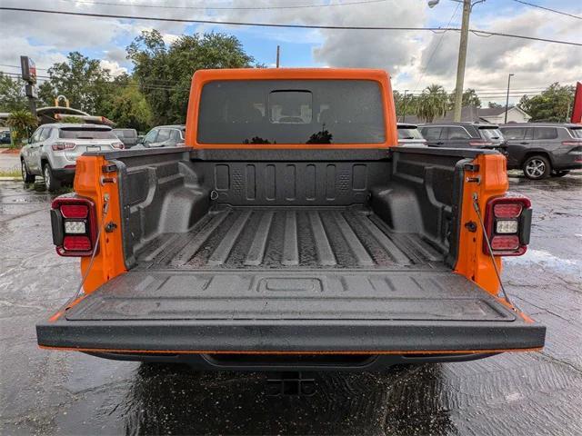 new 2025 Jeep Gladiator car, priced at $54,132