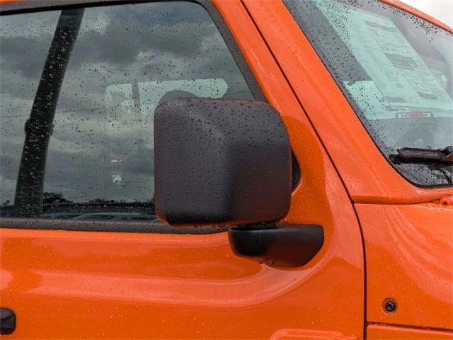 new 2025 Jeep Gladiator car, priced at $54,132