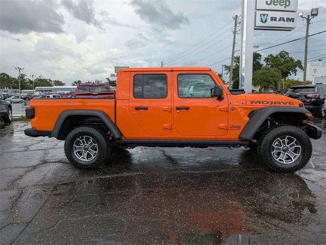 new 2025 Jeep Gladiator car, priced at $54,132