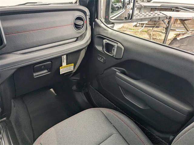 new 2025 Jeep Wrangler car, priced at $57,643