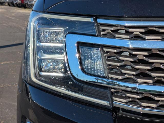 used 2020 Ford Expedition car, priced at $32,500