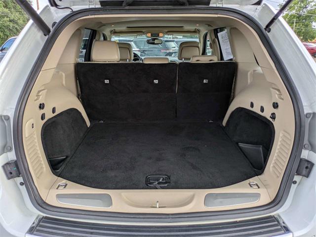 used 2019 Jeep Grand Cherokee car, priced at $18,995