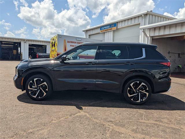 used 2022 Mitsubishi Outlander car, priced at $24,650