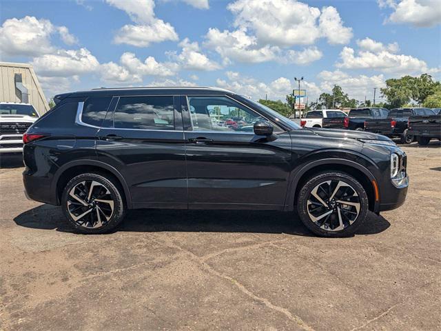 used 2022 Mitsubishi Outlander car, priced at $24,650