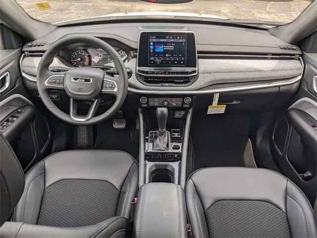 new 2025 Jeep Compass car, priced at $25,385