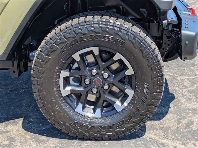 new 2025 Jeep Gladiator car, priced at $58,673