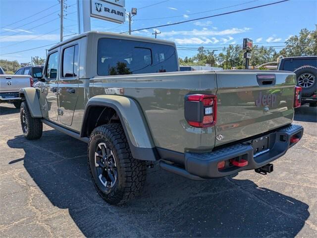 new 2025 Jeep Gladiator car, priced at $58,673