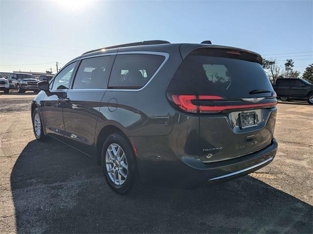 used 2022 Chrysler Pacifica car, priced at $24,995