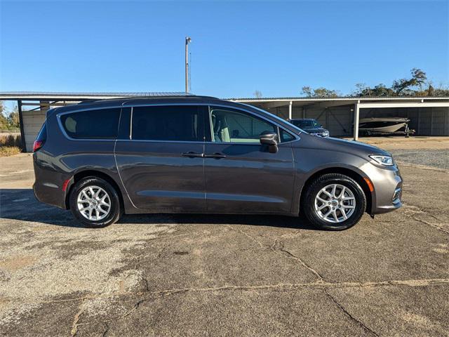 used 2022 Chrysler Pacifica car, priced at $24,995