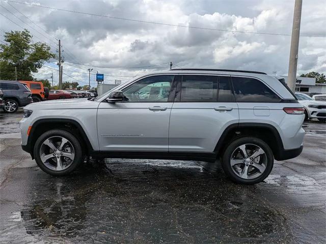 new 2025 Jeep Grand Cherokee car, priced at $46,281