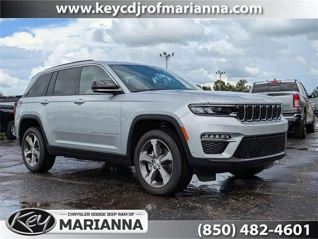 new 2025 Jeep Grand Cherokee car, priced at $49,412