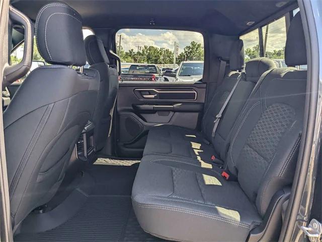 new 2025 Ram 1500 car, priced at $46,371