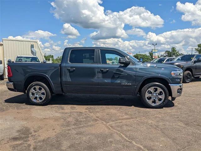 new 2025 Ram 1500 car, priced at $46,371