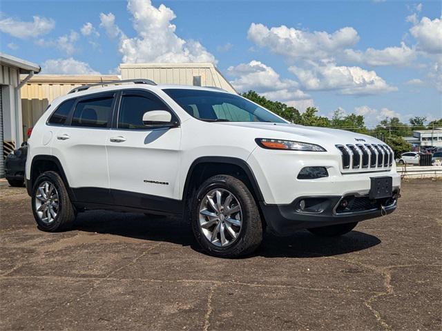 used 2018 Jeep Cherokee car, priced at $19,995