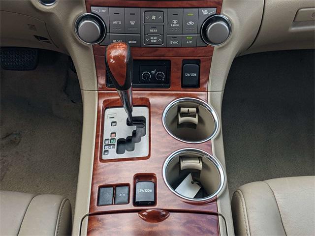 used 2010 Toyota Highlander car, priced at $9,981