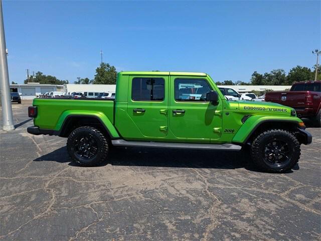 new 2025 Jeep Gladiator car, priced at $47,707