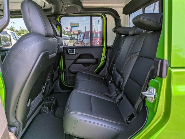 new 2025 Jeep Gladiator car, priced at $47,707