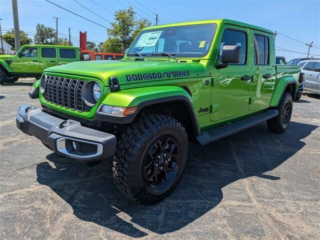 new 2025 Jeep Gladiator car, priced at $47,707