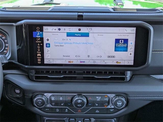 new 2025 Jeep Gladiator car, priced at $47,707