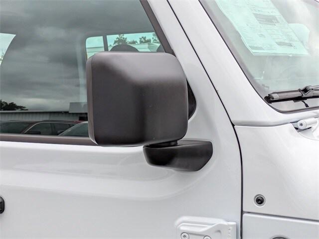 new 2025 Jeep Gladiator car, priced at $39,986