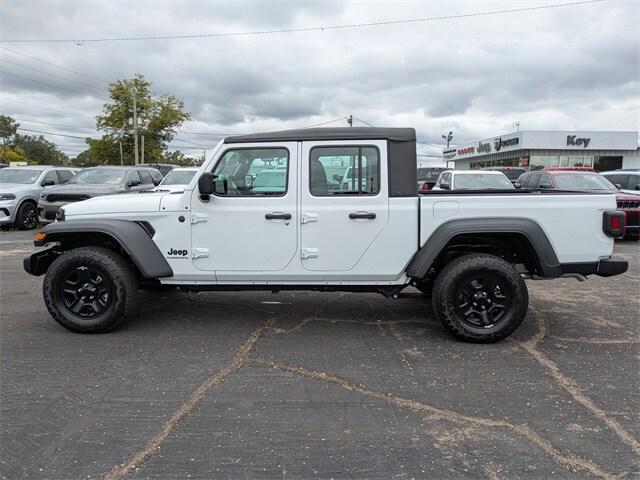 new 2025 Jeep Gladiator car, priced at $39,986