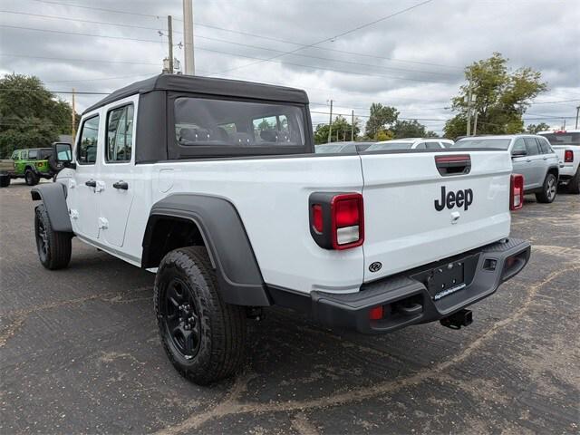 new 2025 Jeep Gladiator car, priced at $39,986