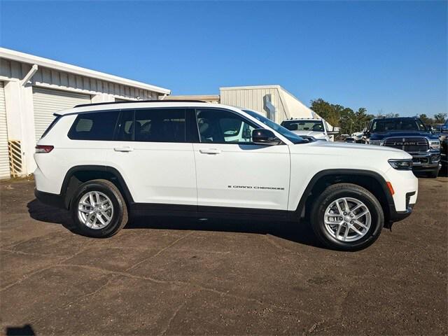 new 2025 Jeep Grand Cherokee L car, priced at $40,591