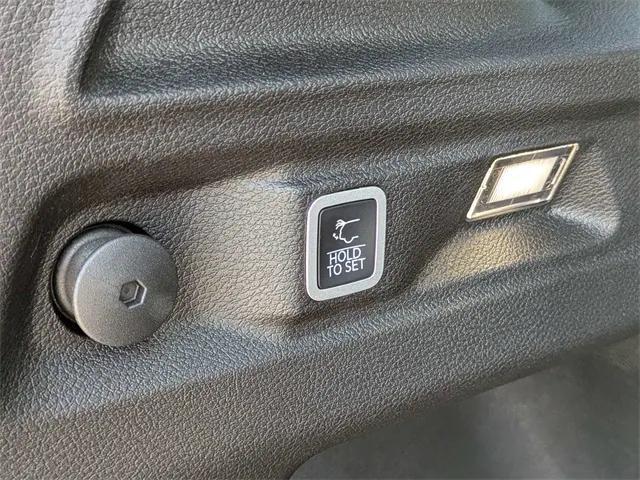 new 2025 Jeep Grand Cherokee L car, priced at $46,854