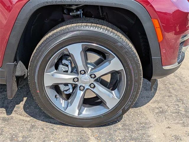 new 2025 Jeep Grand Cherokee L car, priced at $46,854