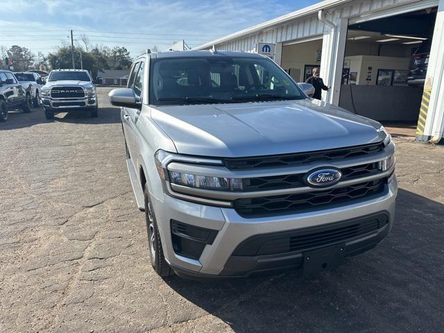 used 2023 Ford Expedition car, priced at $43,811