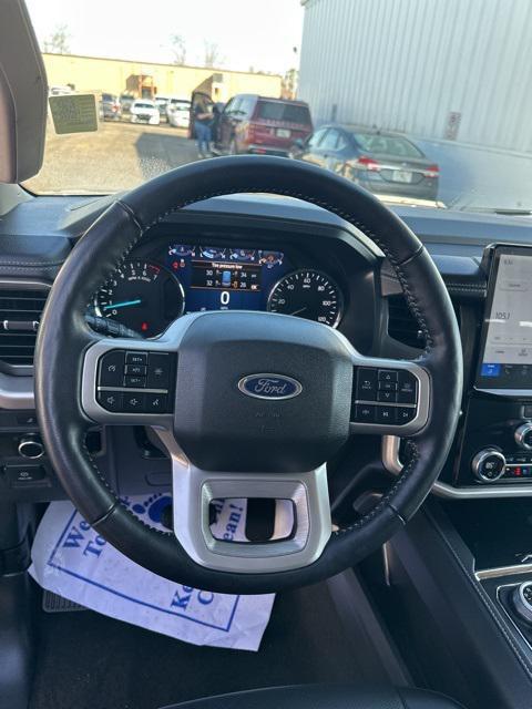 used 2023 Ford Expedition car, priced at $43,811