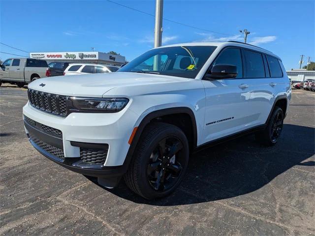 new 2025 Jeep Grand Cherokee L car, priced at $40,958