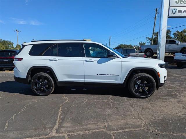 new 2025 Jeep Grand Cherokee L car, priced at $40,958