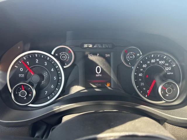 new 2025 Ram 1500 car, priced at $43,351