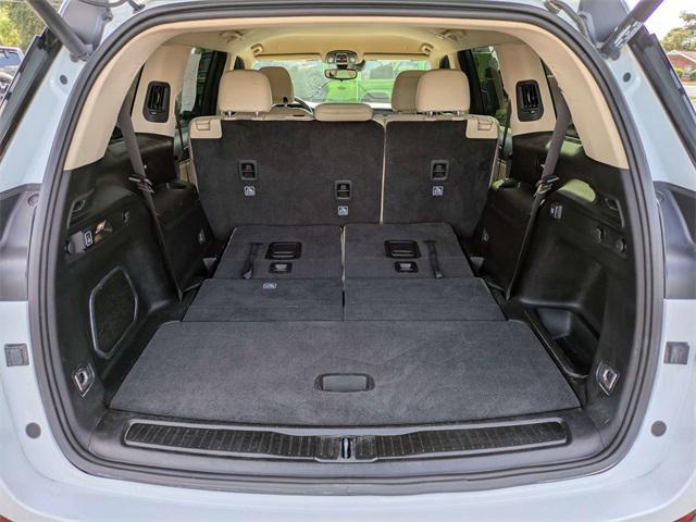 used 2022 Jeep Grand Cherokee L car, priced at $27,611