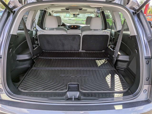 used 2021 Honda Pilot car, priced at $24,711
