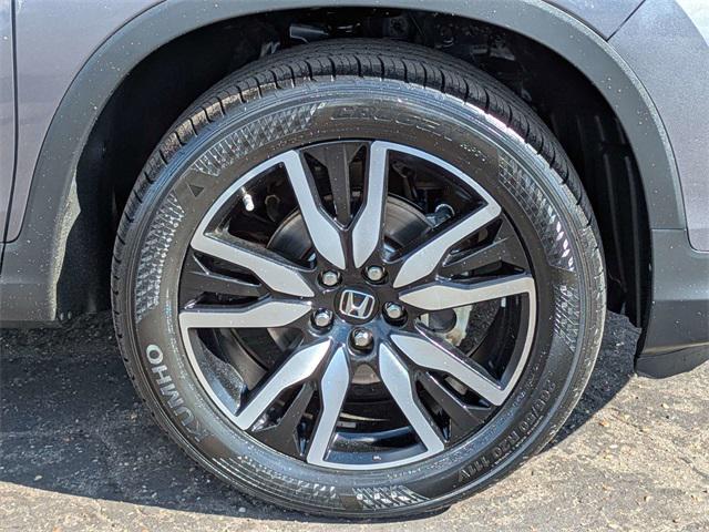 used 2021 Honda Pilot car, priced at $24,711