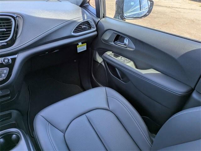 new 2026 Chrysler Pacifica car, priced at $39,682