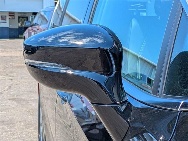 new 2026 Chrysler Pacifica car, priced at $39,682