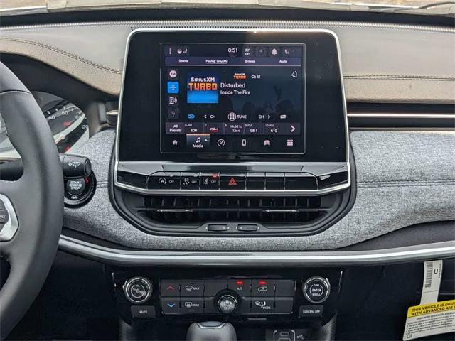 new 2025 Jeep Compass car, priced at $25,938