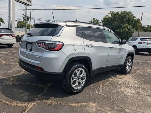new 2025 Jeep Compass car, priced at $25,938