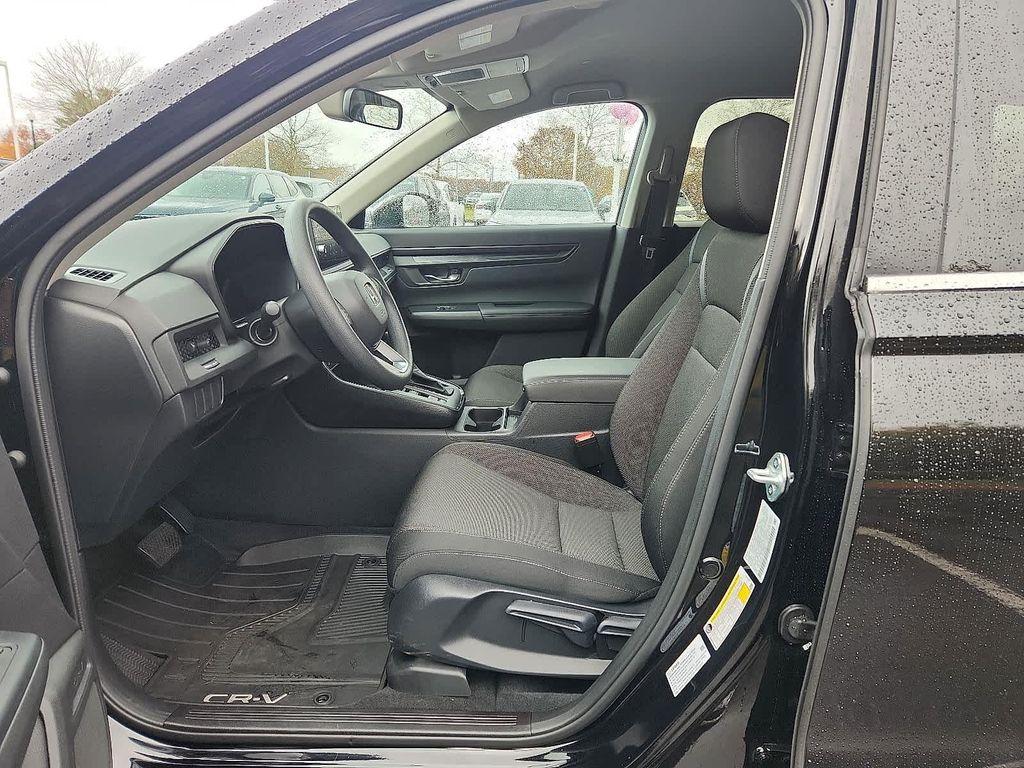 used 2026 Honda CR-V car, priced at $31,900