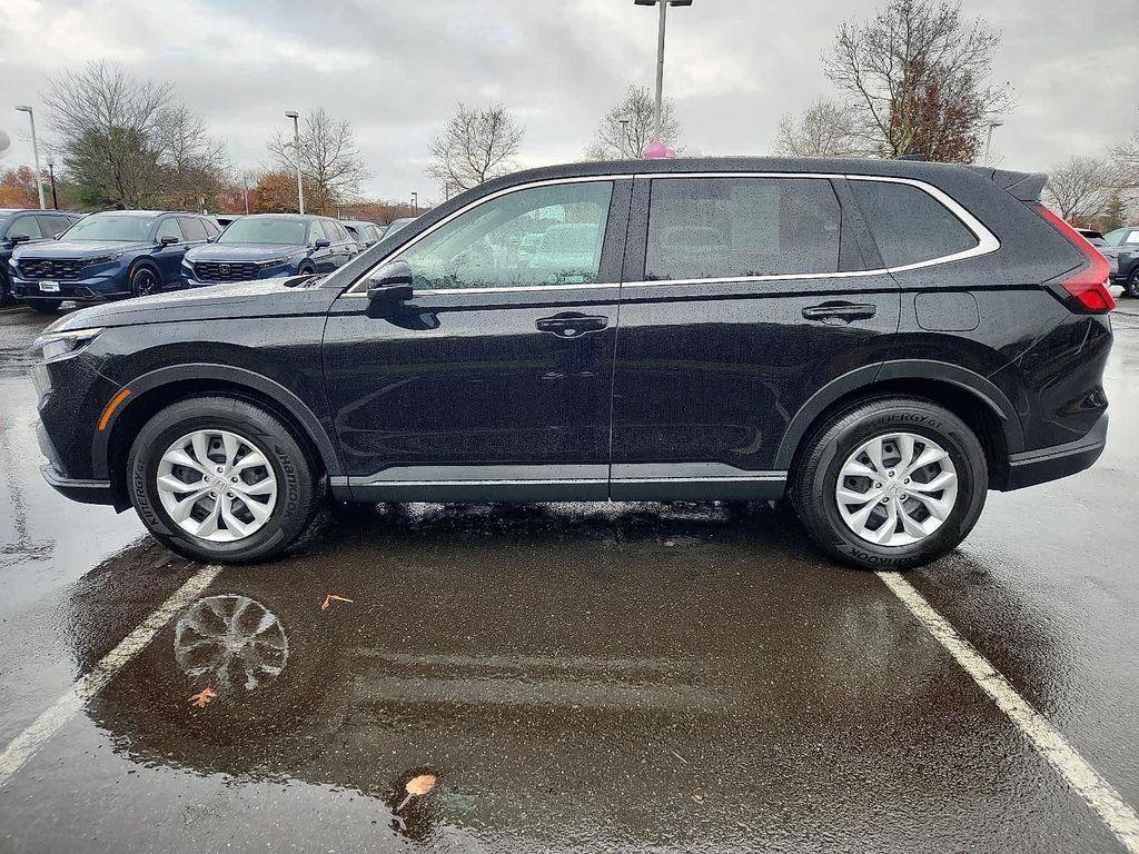 used 2026 Honda CR-V car, priced at $31,900