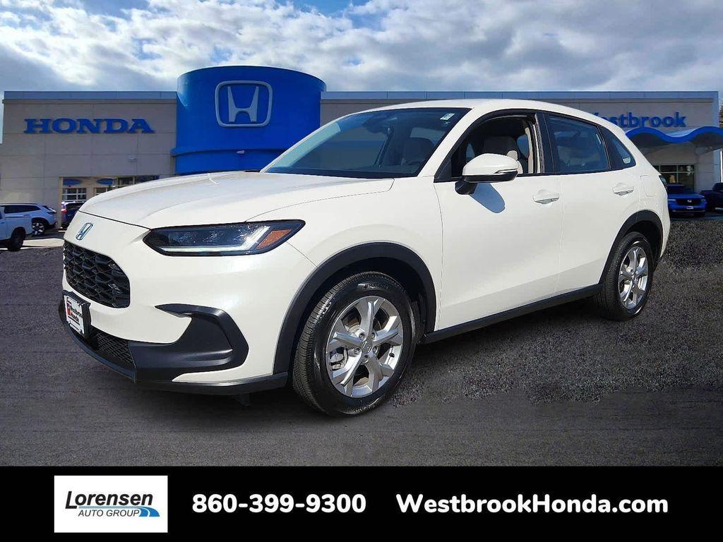 used 2025 Honda HR-V car, priced at $27,900